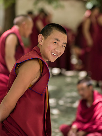 debates of monks boudistes X