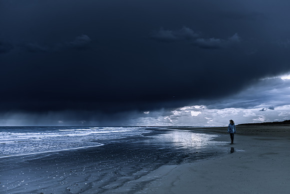 A Walk along the Sea
