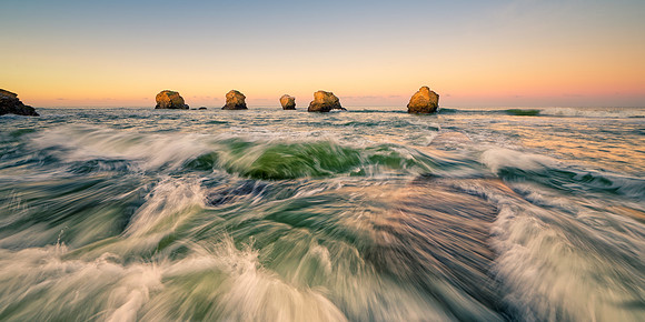 The 5 Pineaux and a Rough Sea