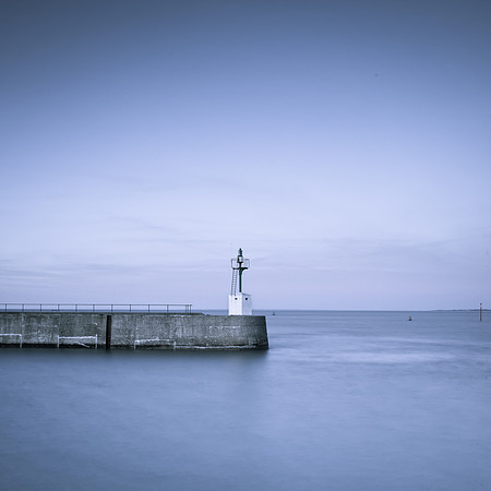 Silvery Glow XVI